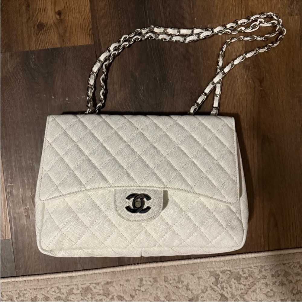 CHANEL Classic White Quilted Shoulder Bag
